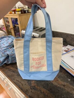 Canvas Tote Bag - Cream & Light Blue - 'Booked for Adventure'